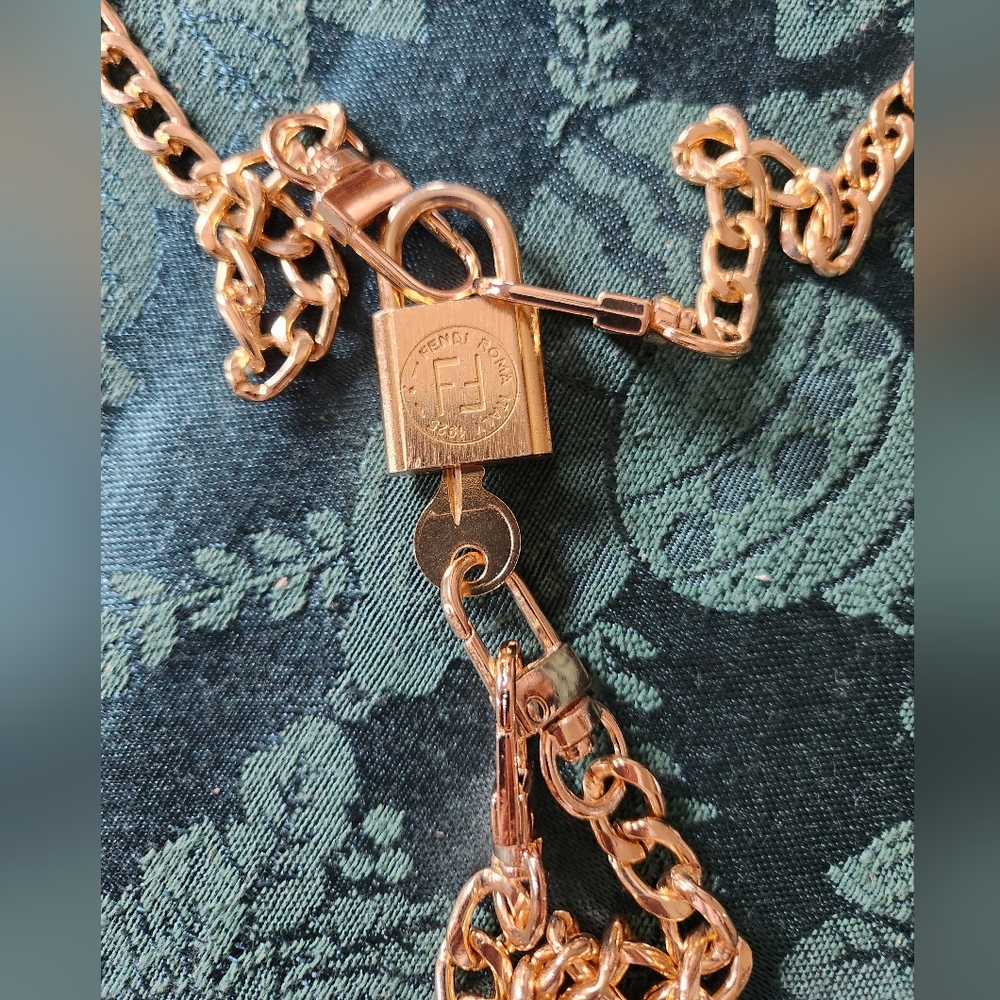 FENDI LOCK /KEY NECKLACE - Picture 2 of 2